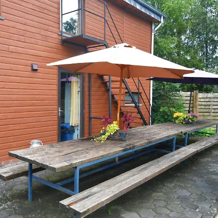 Quaint In Petite Langlire With Bubble Bath Langlir