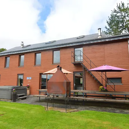 Holiday home In Petite Langlire With Bubble Bath