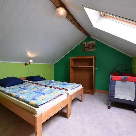 In Petite Langlire With Bubble Bath Holiday home