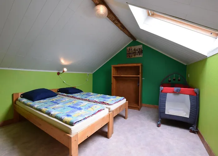 In Petite Langlire With Bubble Bath Holiday home